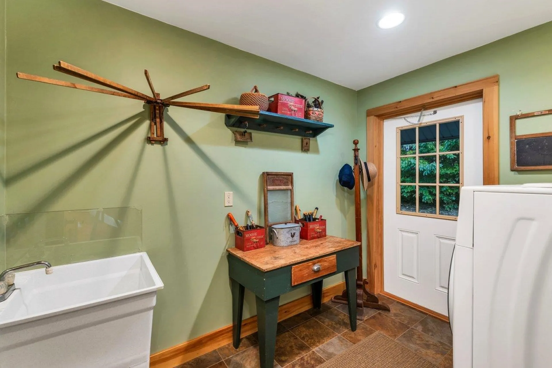 11 Winners Circle Farm Road Tuftonboro NH 03816