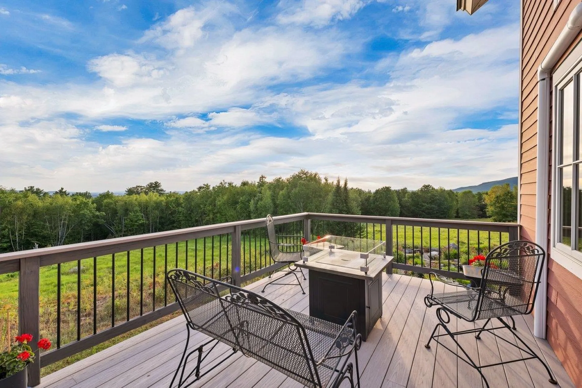 11 Winners Circle Farm Road Tuftonboro NH 03816