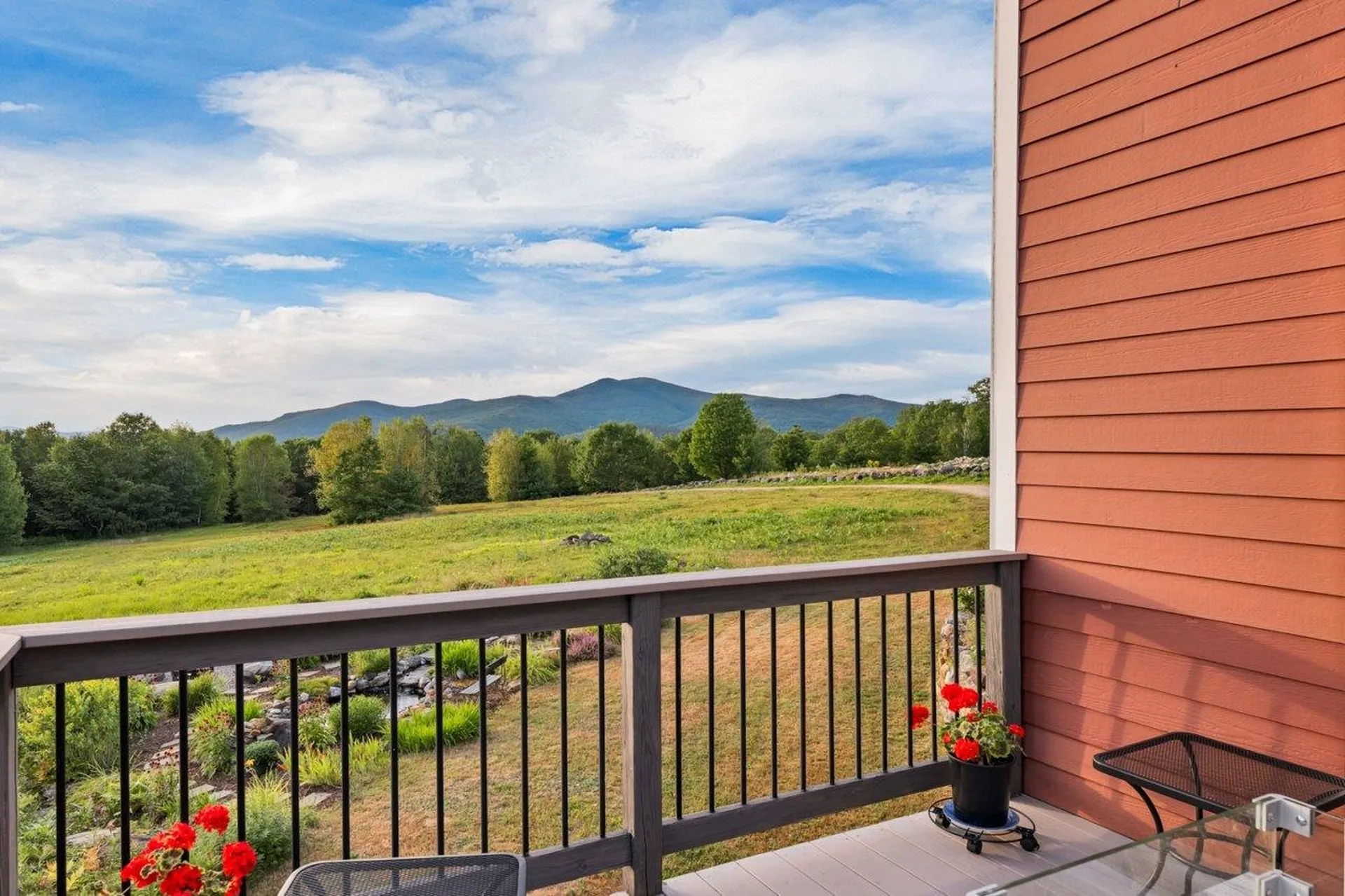 11 Winners Circle Farm Road Tuftonboro NH 03816