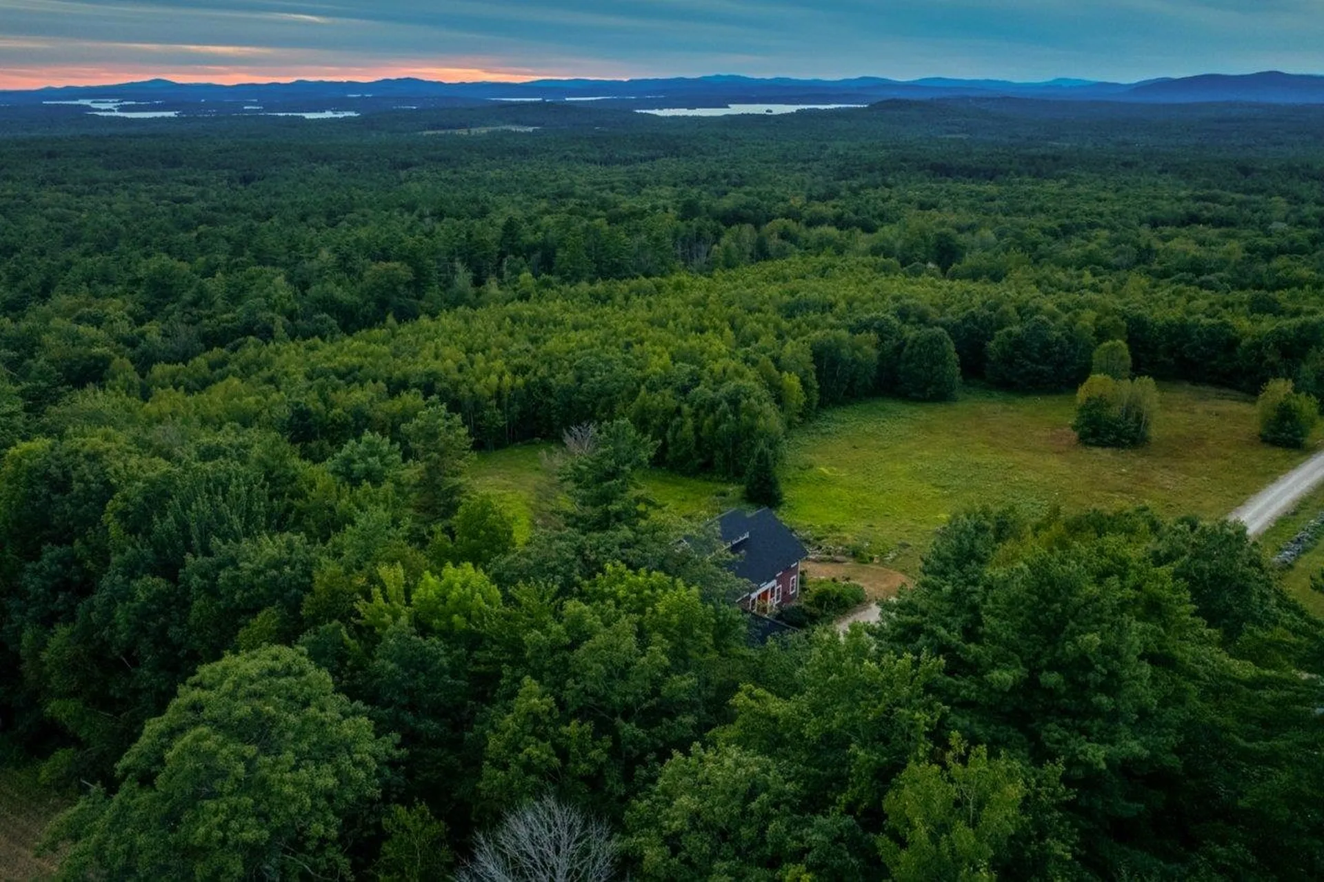 11 Winners Circle Farm Road Tuftonboro NH 03816