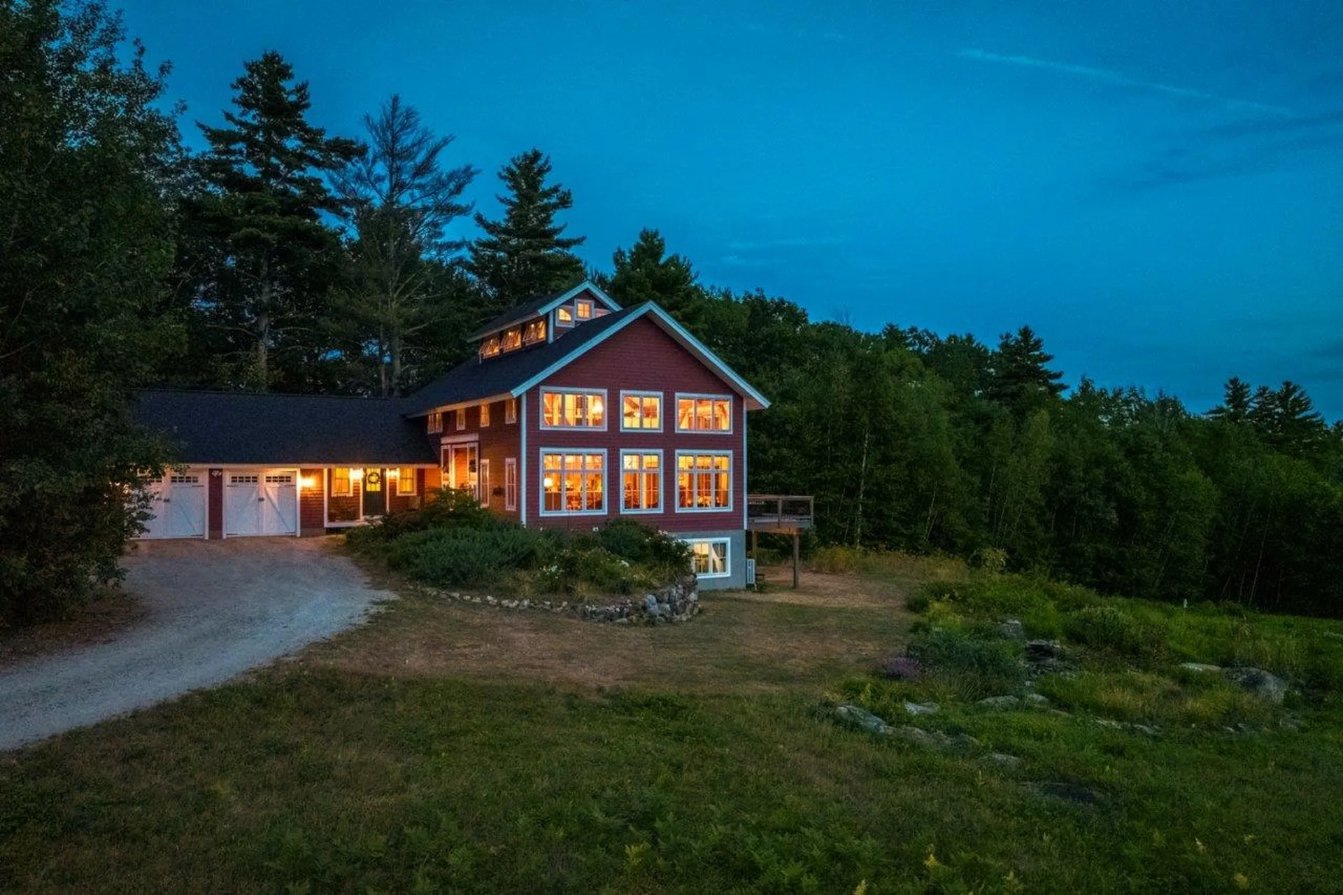 11 Winners Circle Farm Road Tuftonboro NH 03816