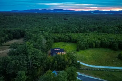 11 Winners Circle Farm Road Tuftonboro NH 03816