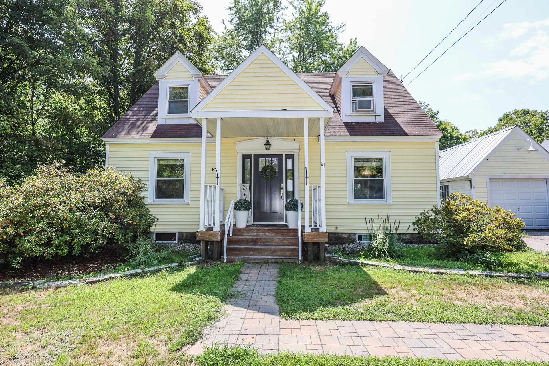21 N Mast Street Goffstown NH 03045