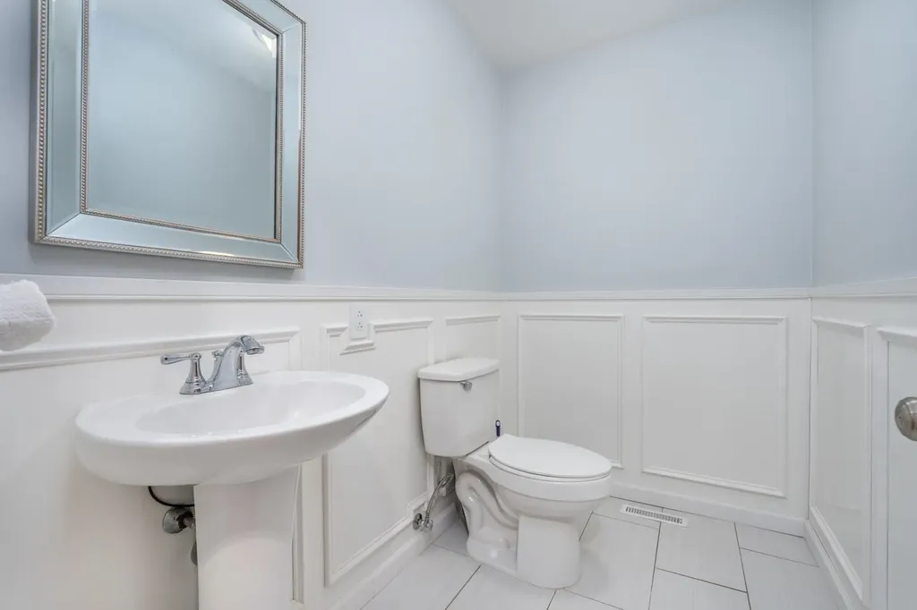 67 Spruce Pond Drive Strafford NH 03884