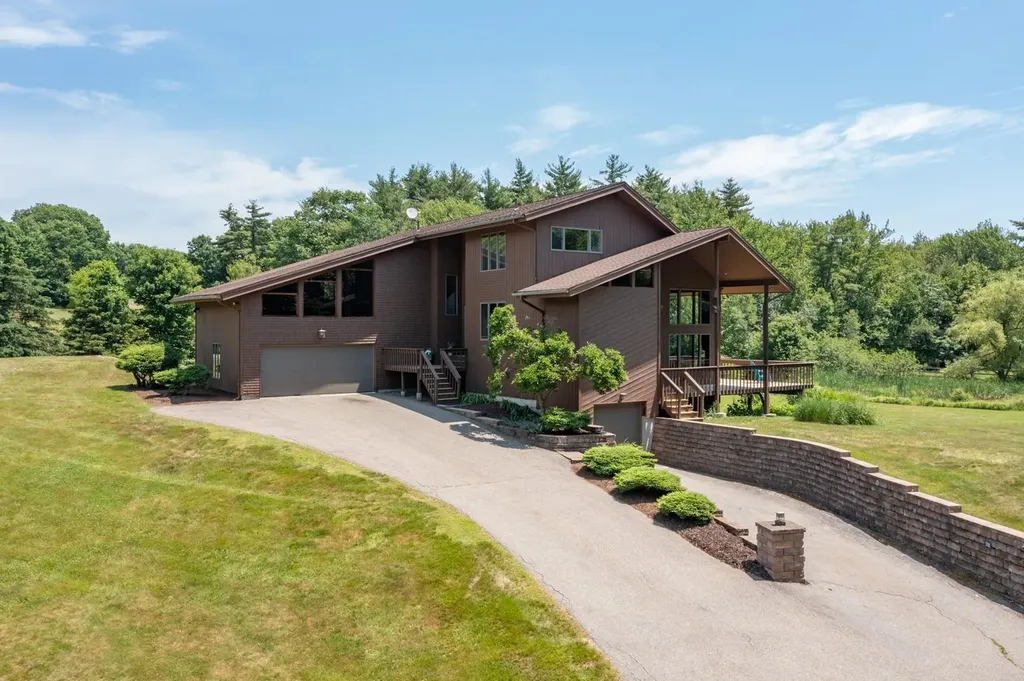 67 Spruce Pond Drive Strafford NH 03884