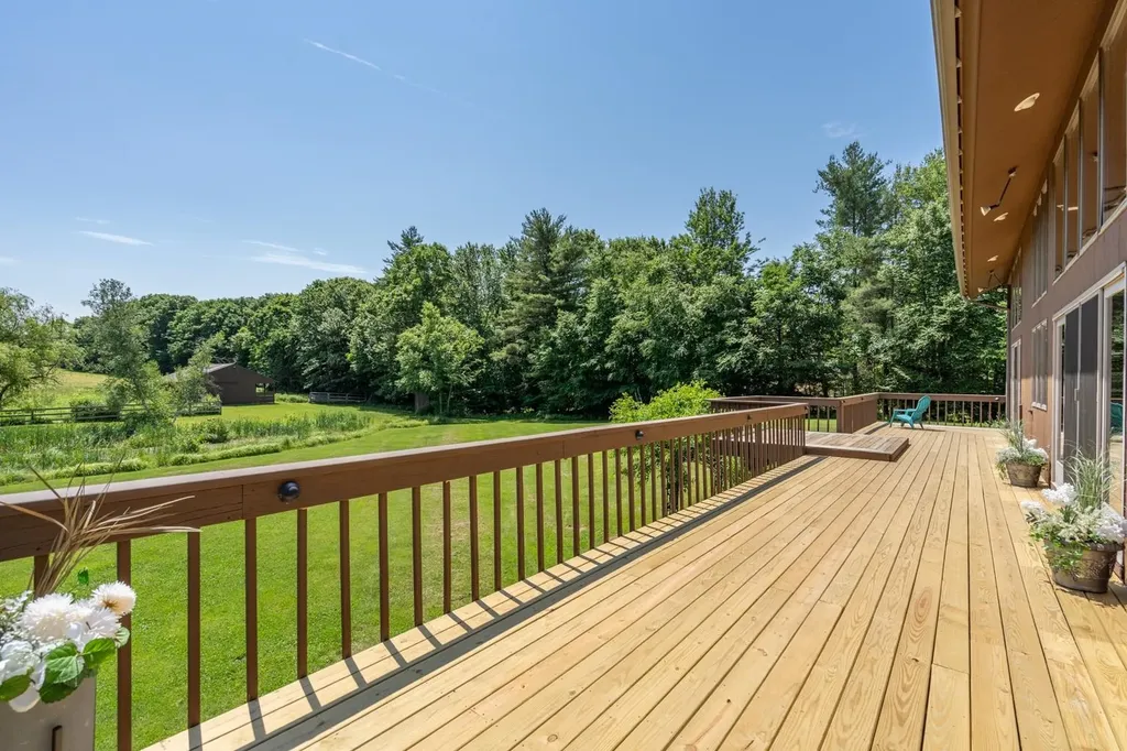 67 Spruce Pond Drive Strafford NH 03884