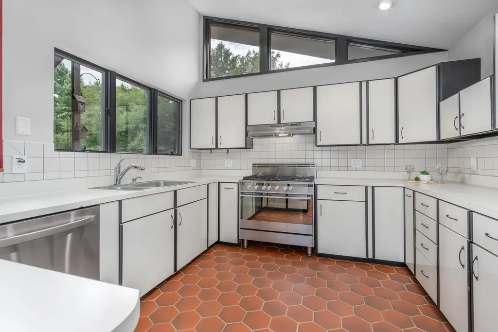 67 Spruce Pond Drive Strafford NH 03884