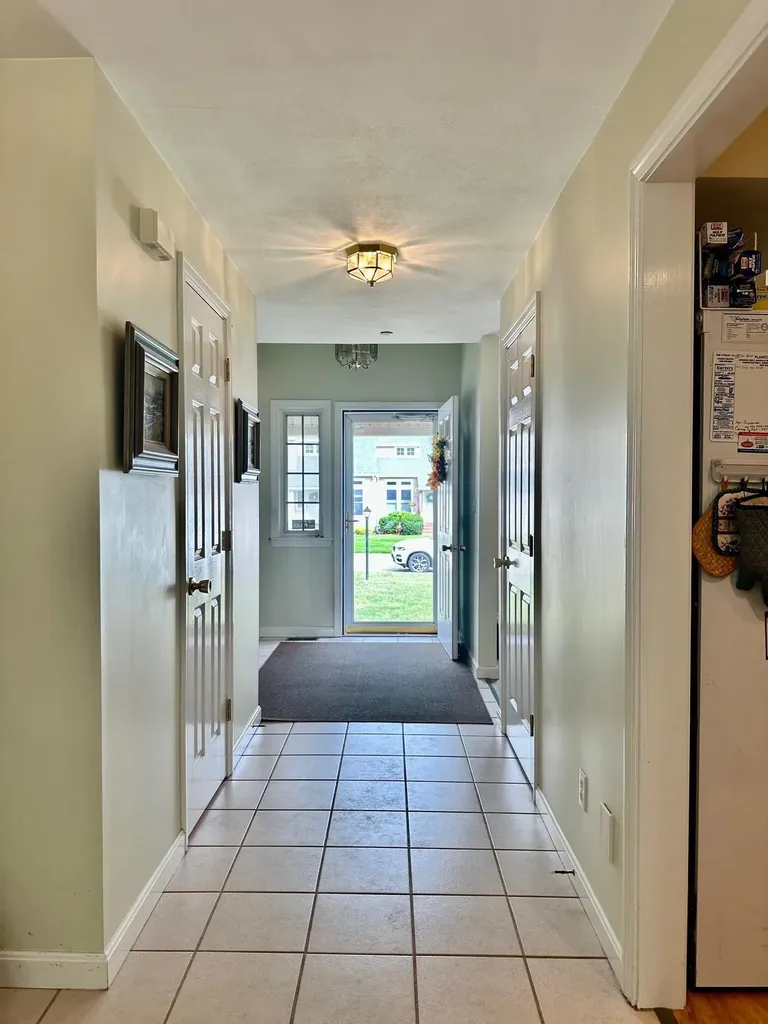 21 Coles Way Atkinson NH 03811