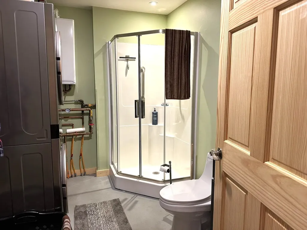 550 Petes Pond Road Hardwick VT 05836