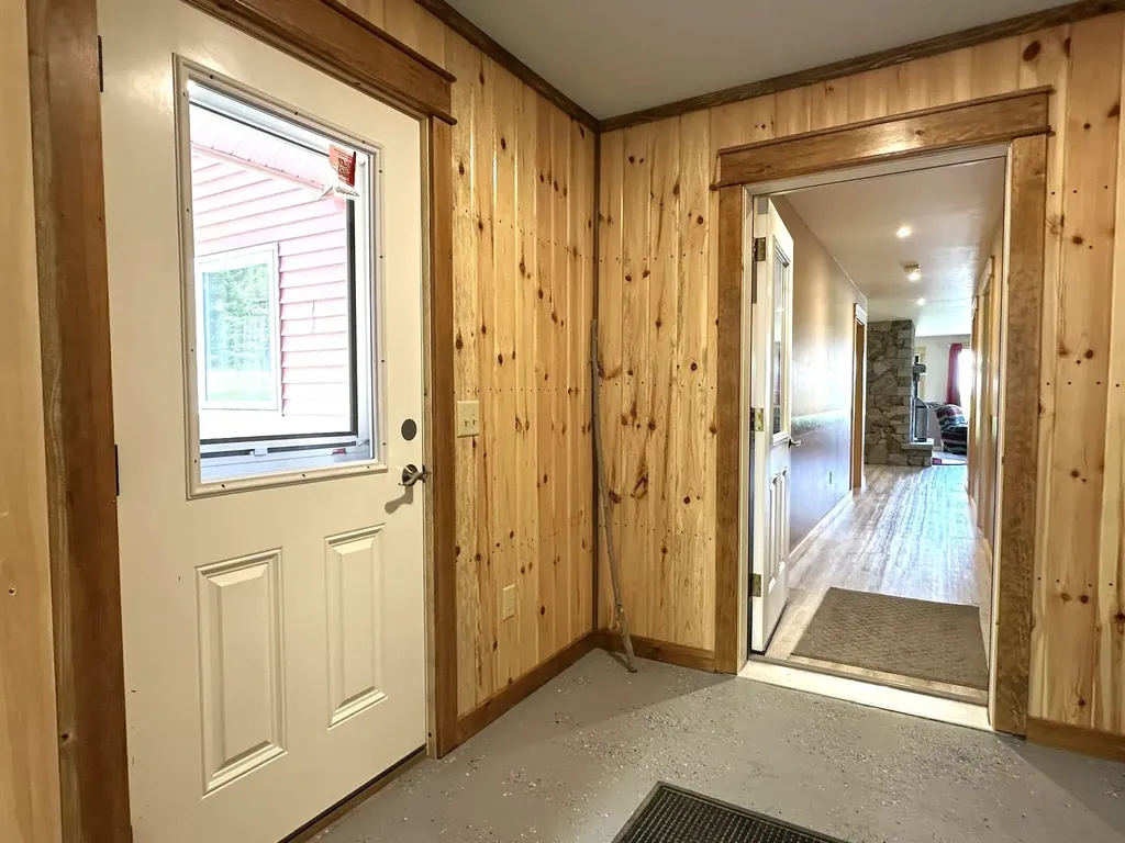 550 Petes Pond Road Hardwick VT 05836