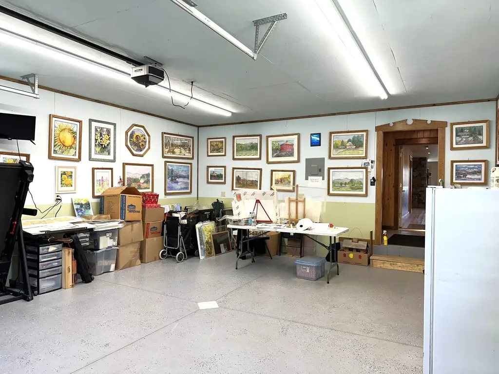 550 Petes Pond Road Hardwick VT 05836