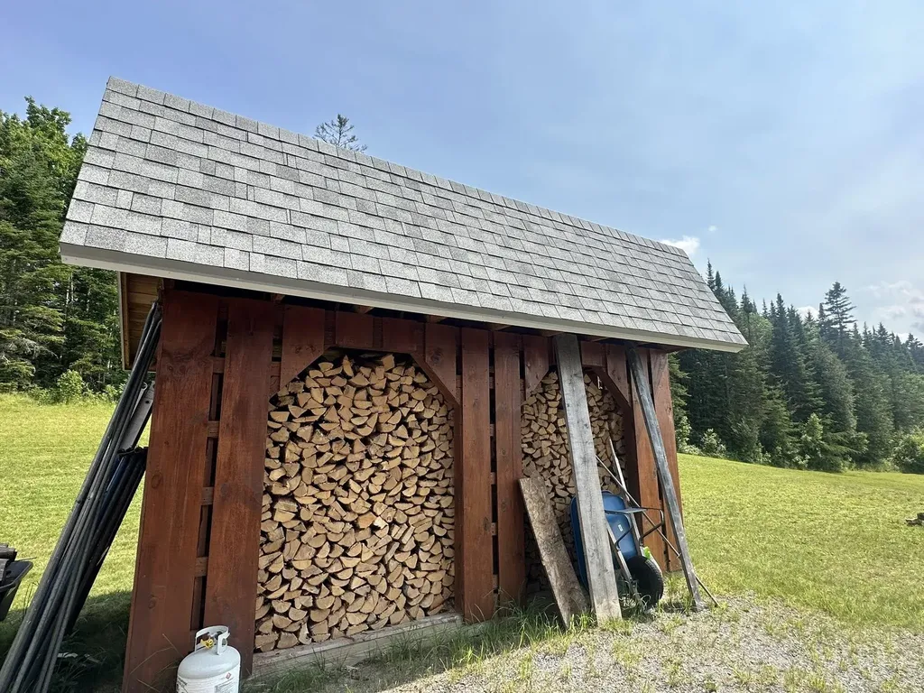 550 Petes Pond Road Hardwick VT 05836