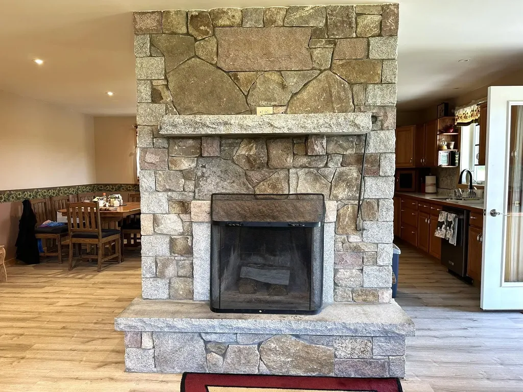 550 Petes Pond Road Hardwick VT 05836