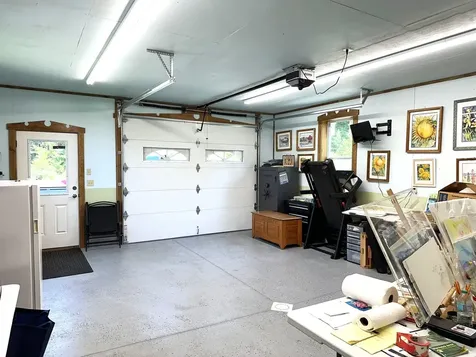 550 Petes Pond Road Hardwick VT 05836