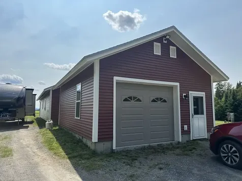 550 Petes Pond Road Hardwick VT 05836