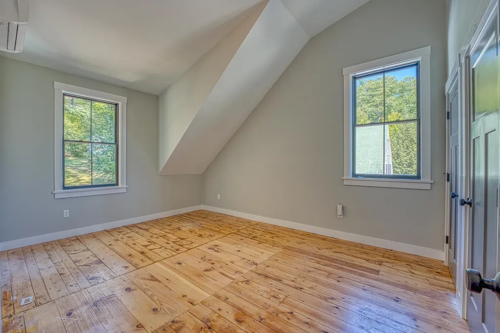 1002 Route 3 Holderness NH 03245