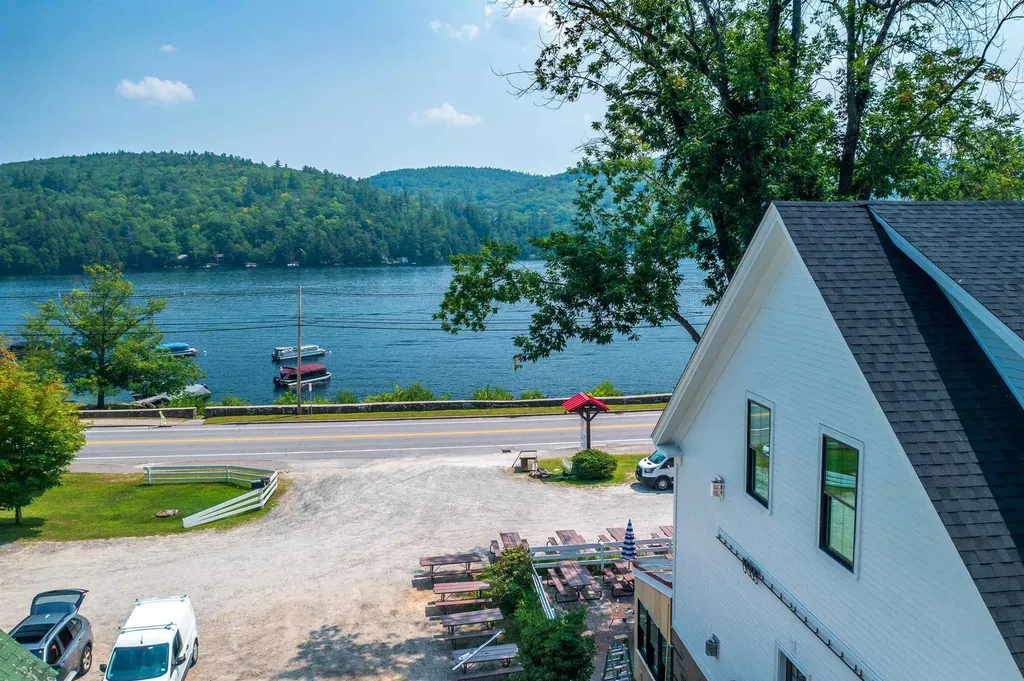 1002 Route 3 Holderness NH 03245