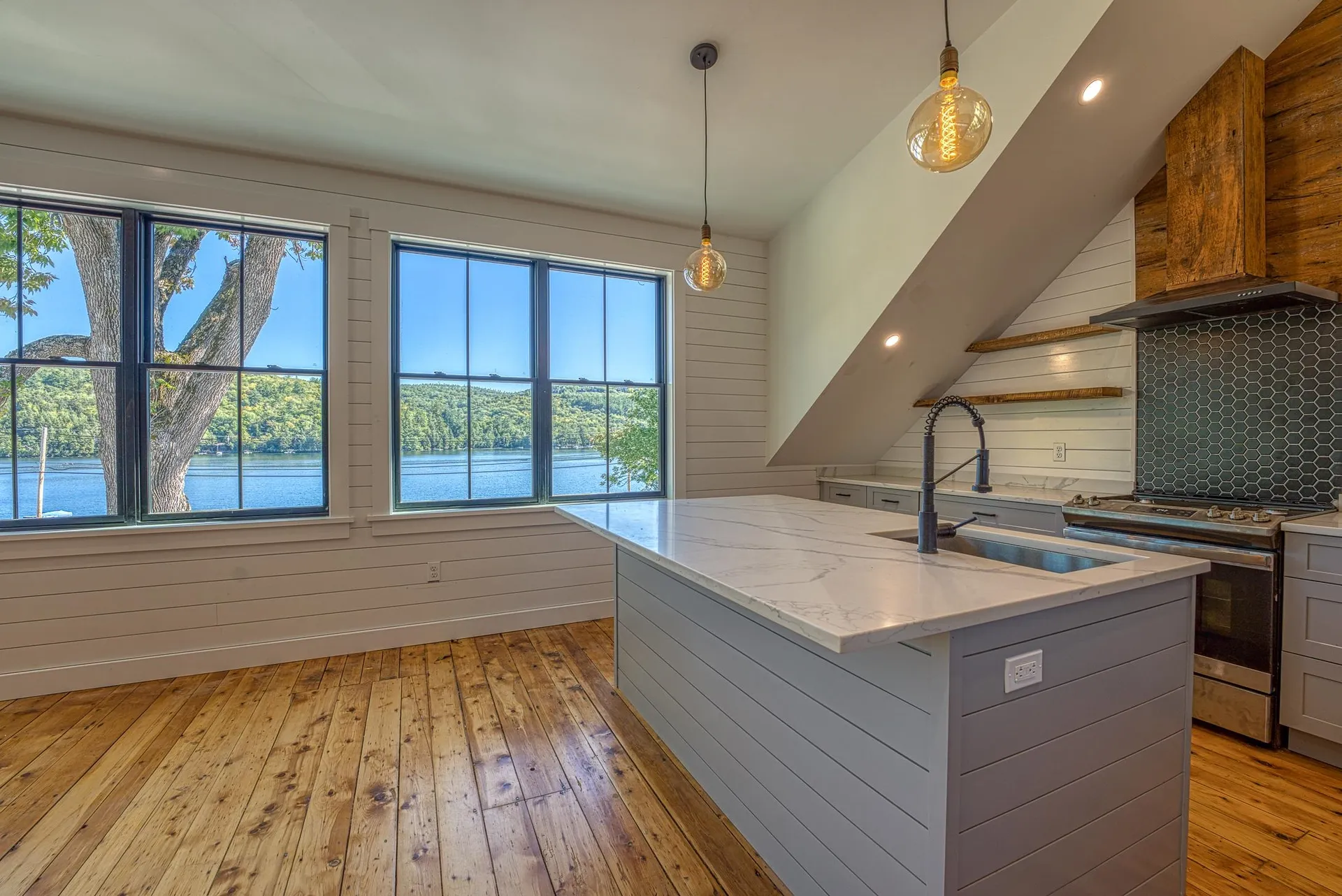 1002 Route 3 Holderness NH 03245