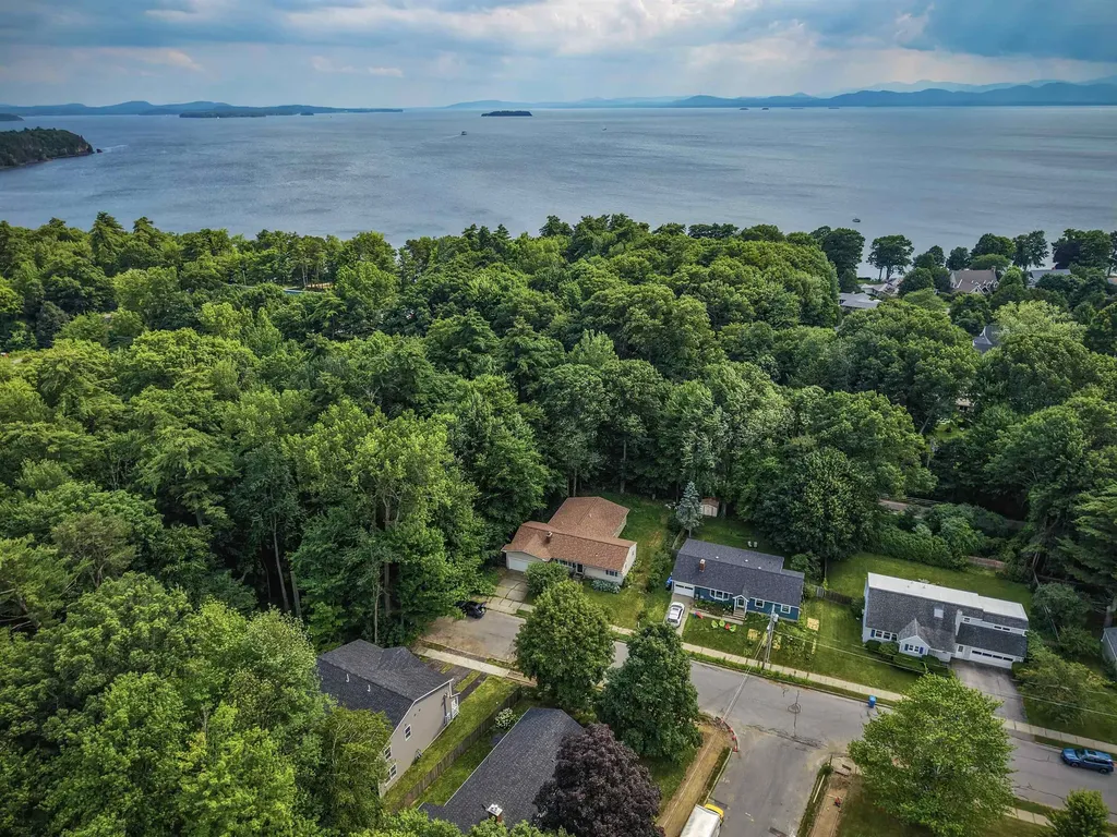 208 Dale Road Burlington VT 05408