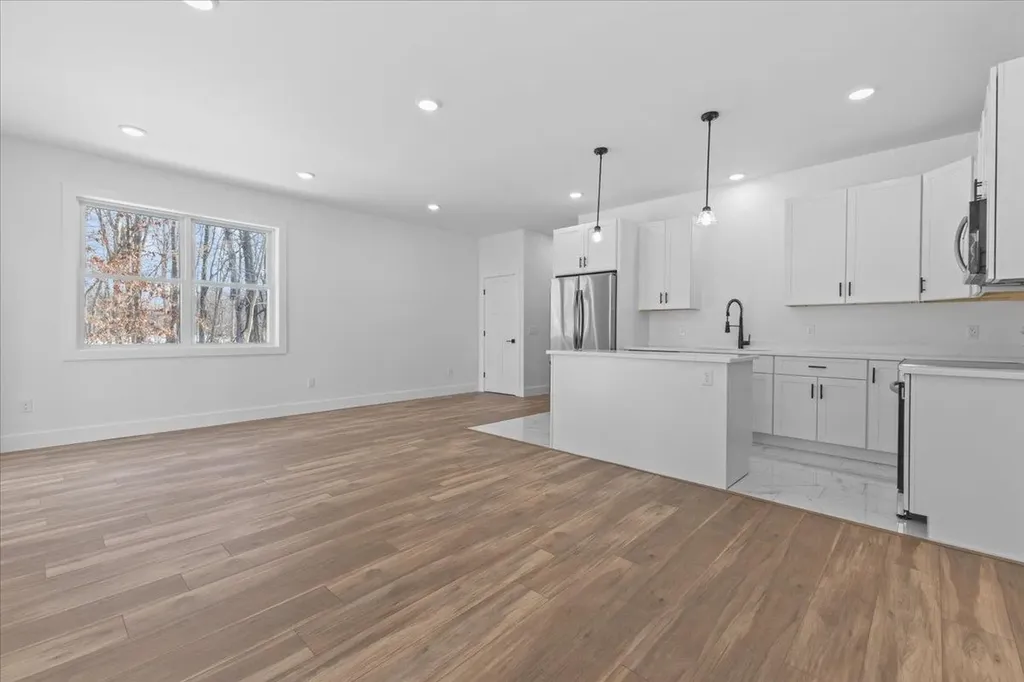 208 Dale Road Burlington VT 05408