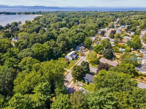 208 Dale Road Burlington VT 05401