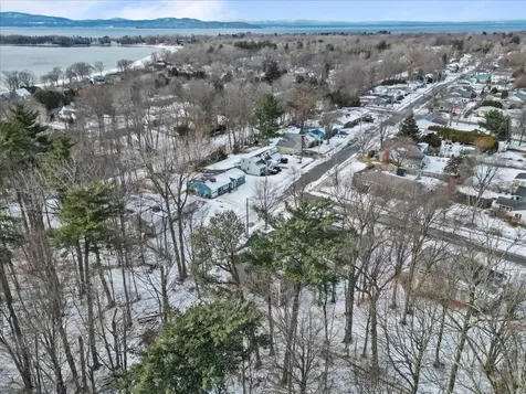 208 Dale Road Burlington VT 05408