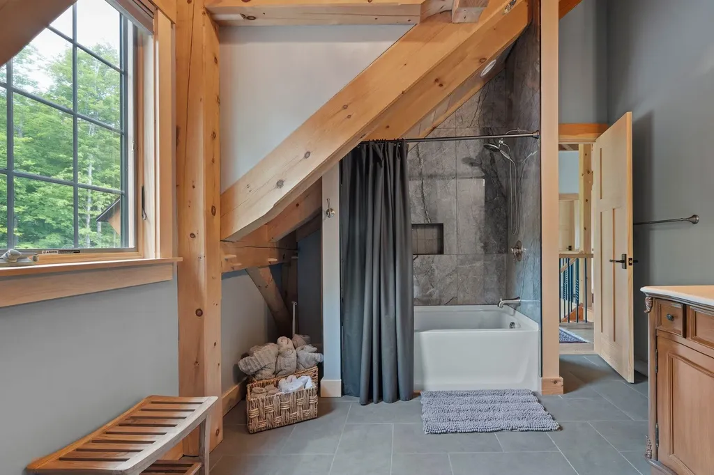 365 Tunnel Stream Road Benton NH 03785