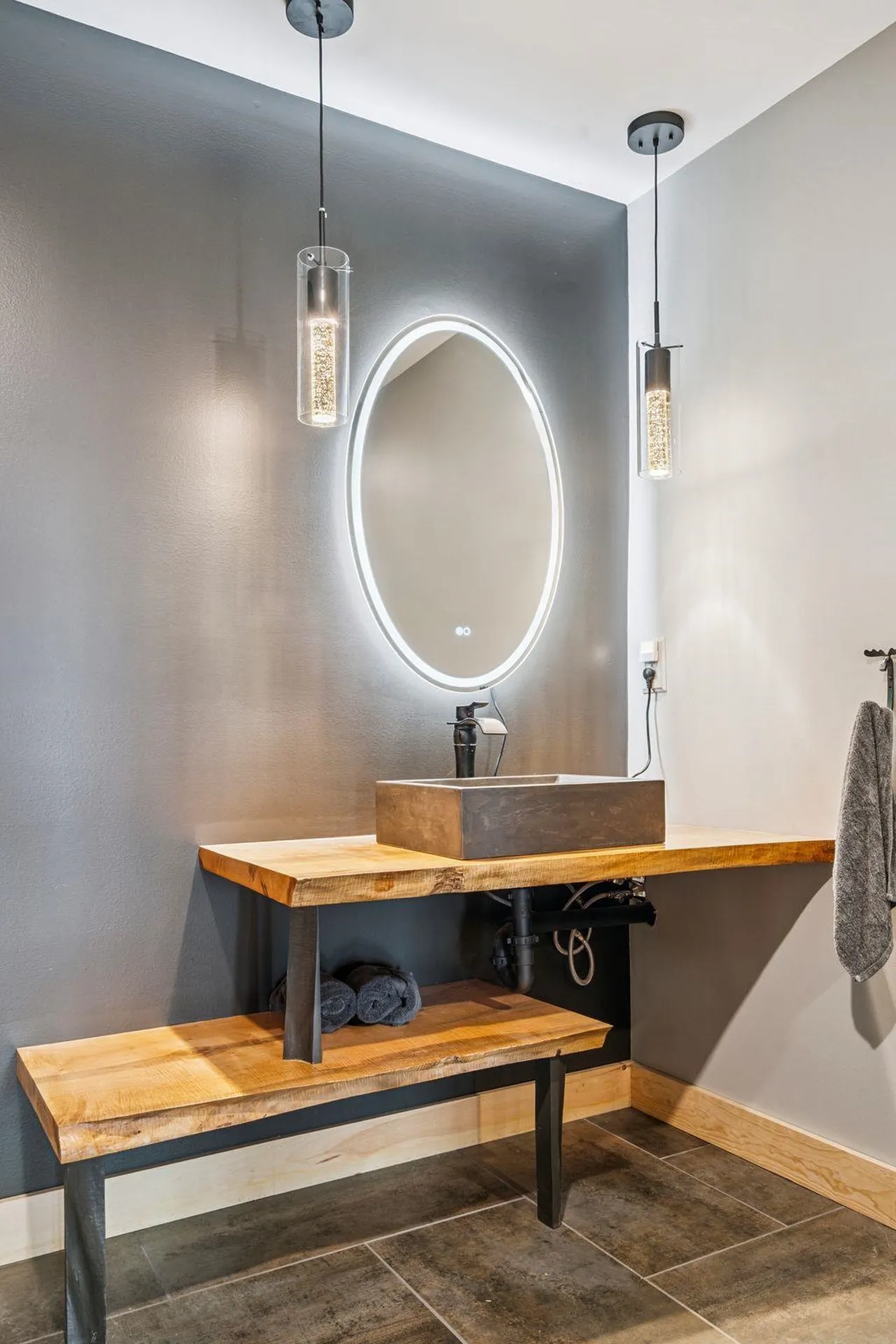 365 Tunnel Stream Road Benton NH 03785