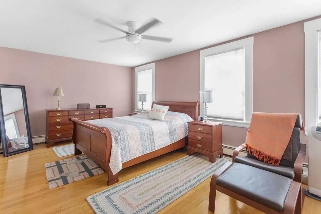 100 Hollis Street Manchester NH 03101