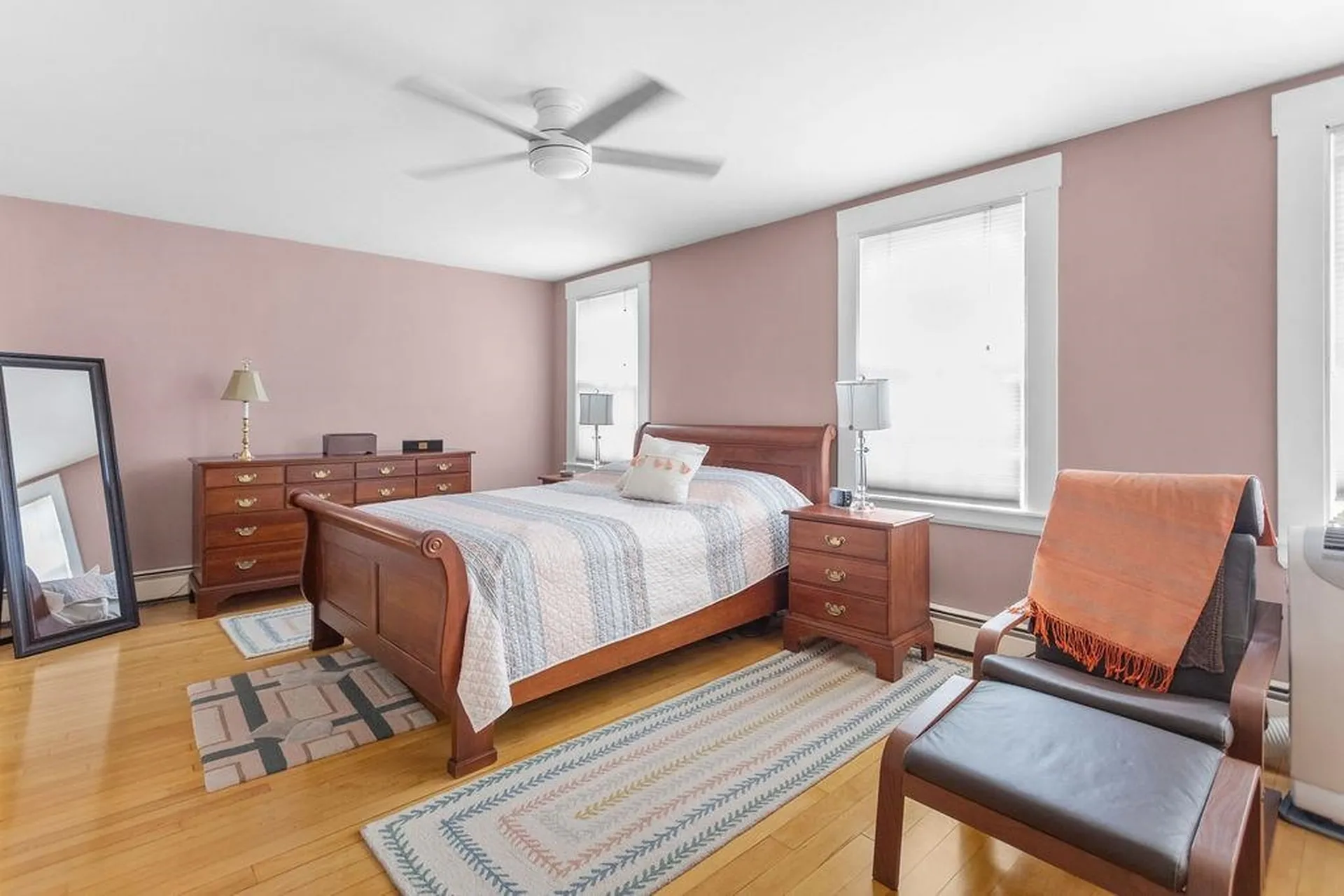 100 Hollis Street Manchester NH 03101