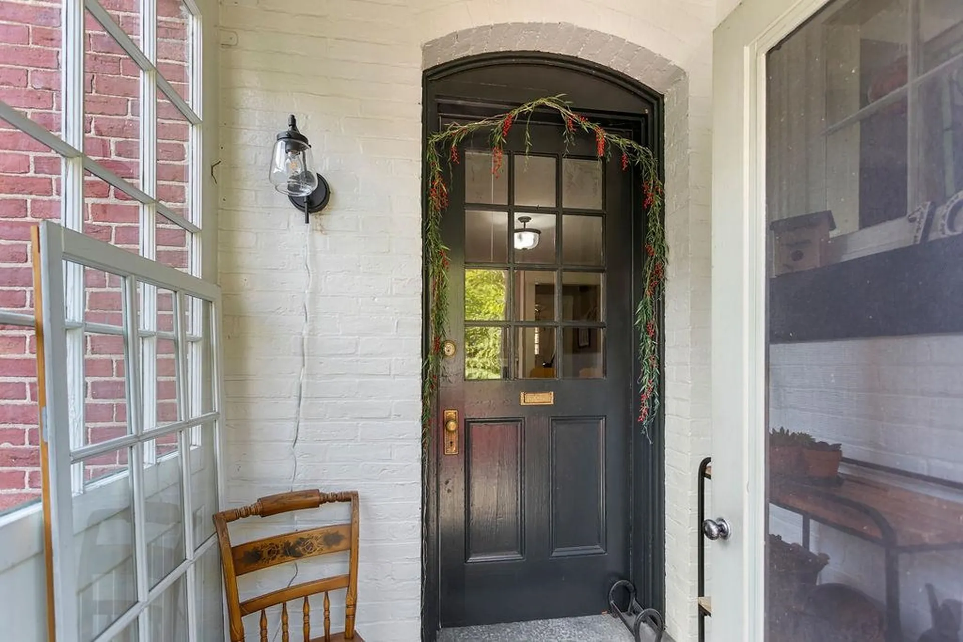 100 Hollis Street Manchester NH 03101