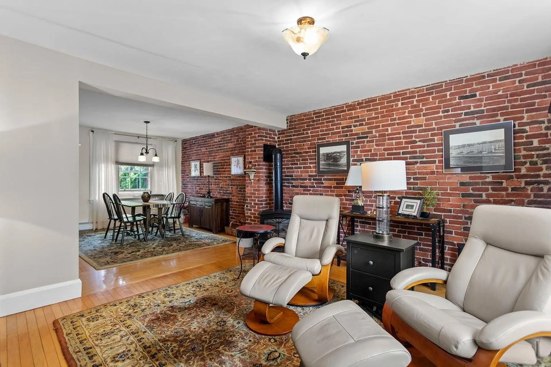 100 Hollis Street Manchester NH 03101