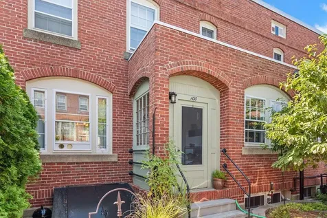 100 Hollis Street Manchester NH 03101