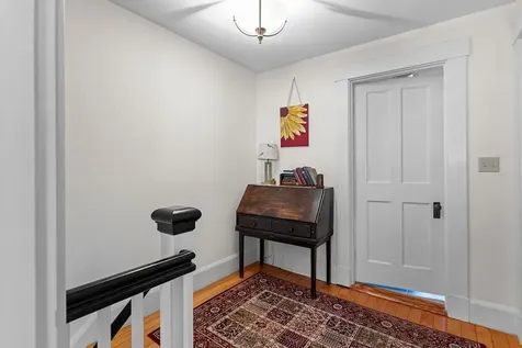 100 Hollis Street Manchester NH 03101