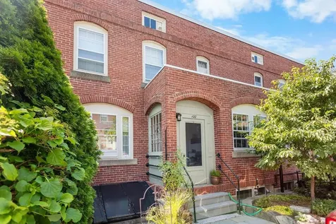 100 Hollis Street Manchester NH 03101