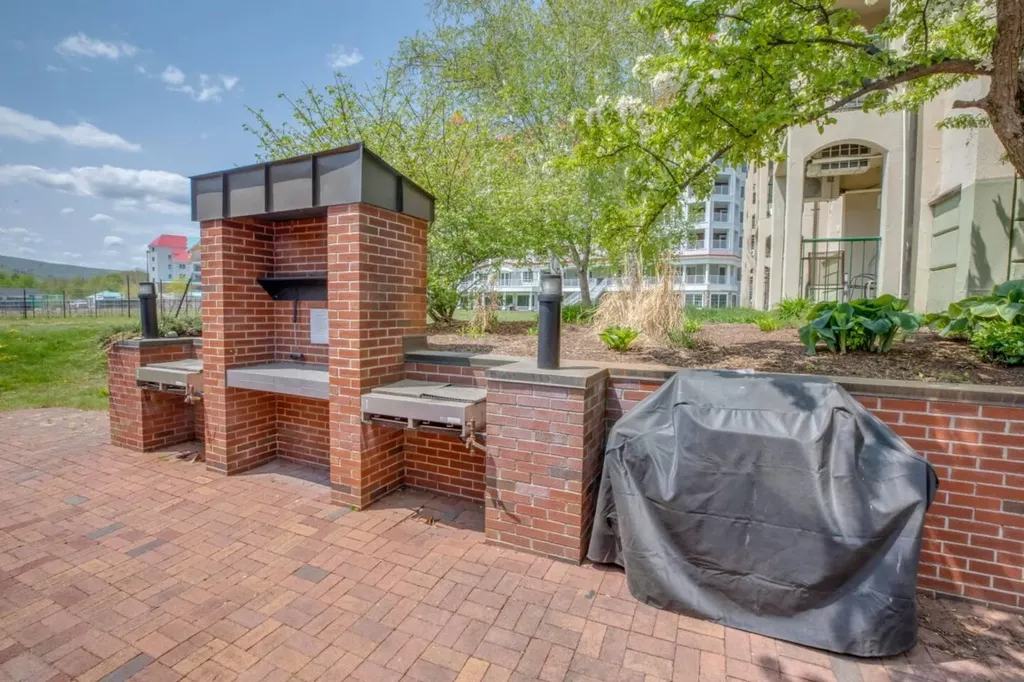 48 Cooper Memorial Drive Lincoln NH 03251