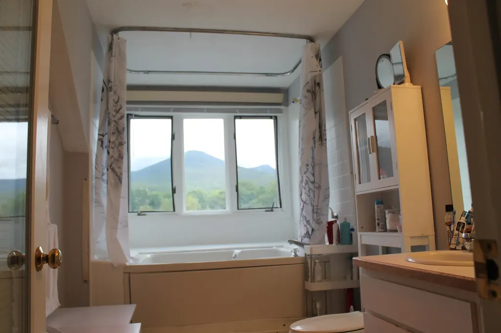 48 Cooper Memorial Drive Lincoln NH 03251