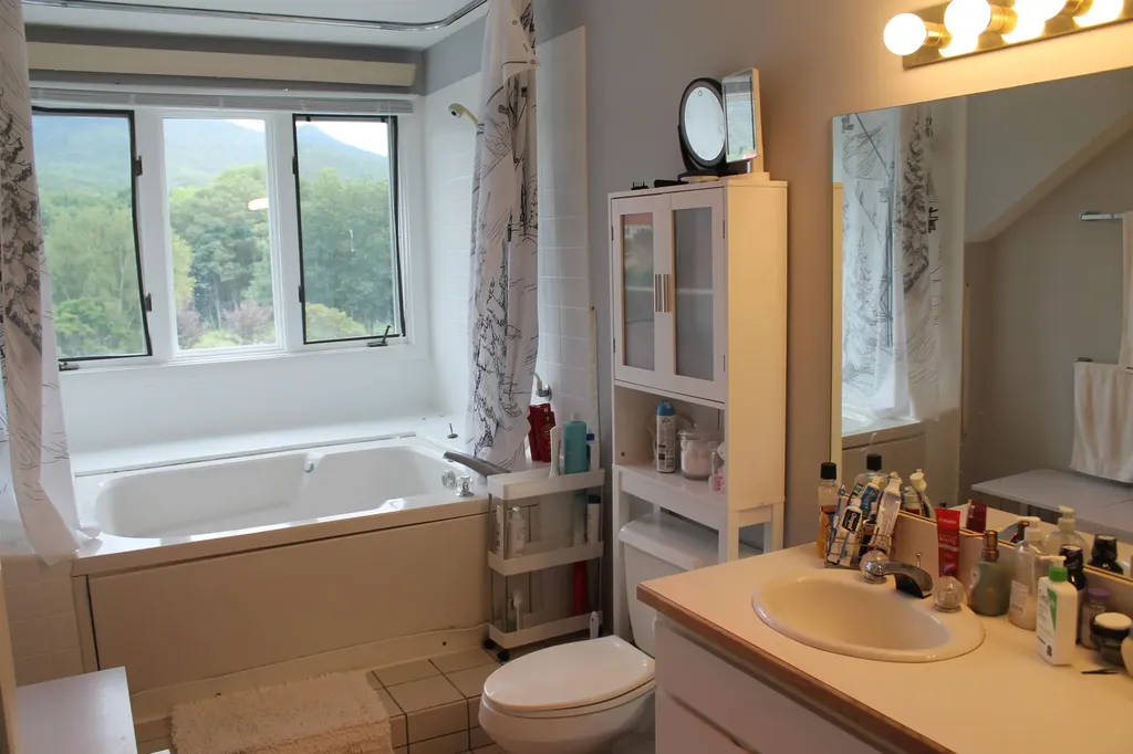 48 Cooper Memorial Drive Lincoln NH 03251