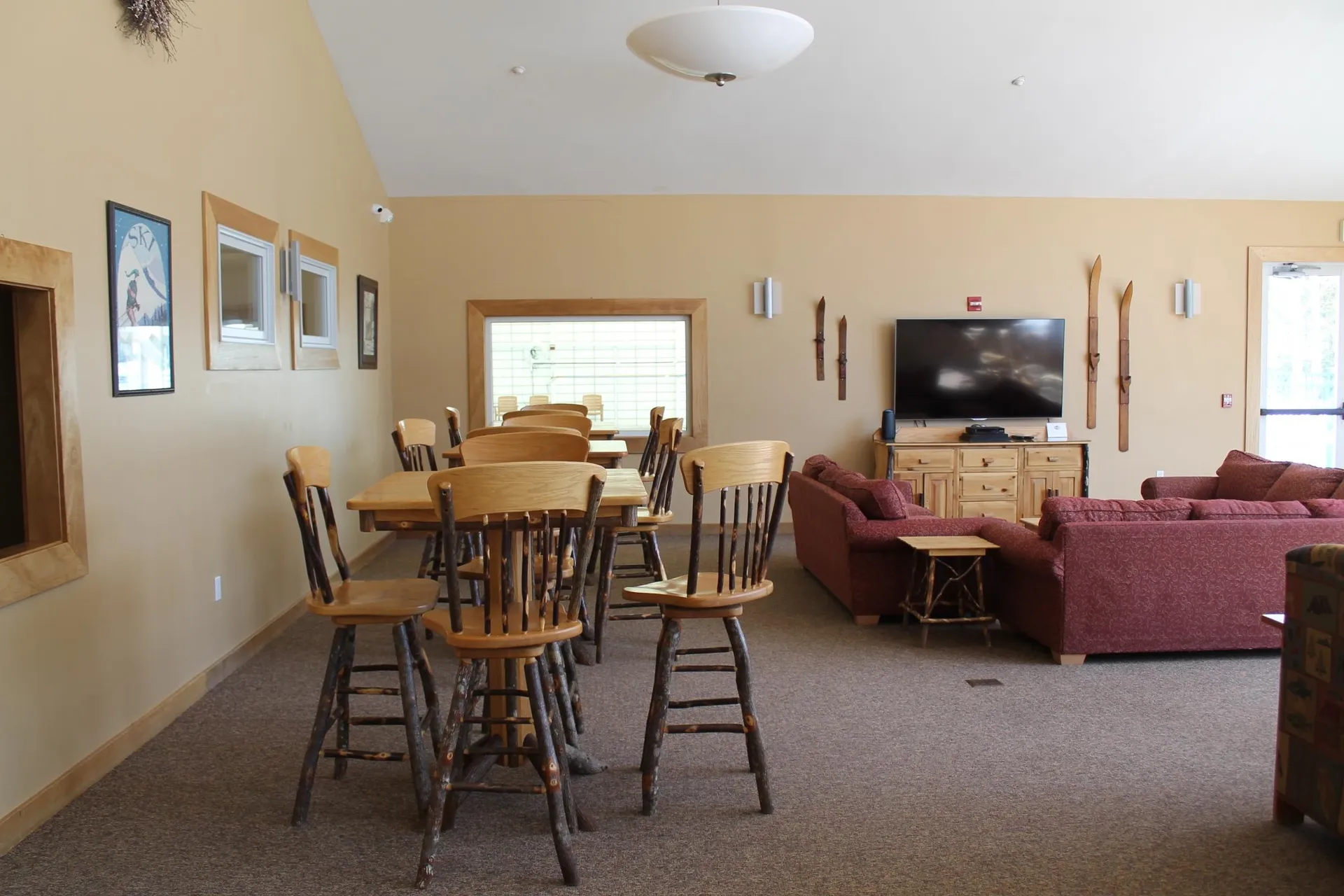 48 Cooper Memorial Drive Lincoln NH 03251