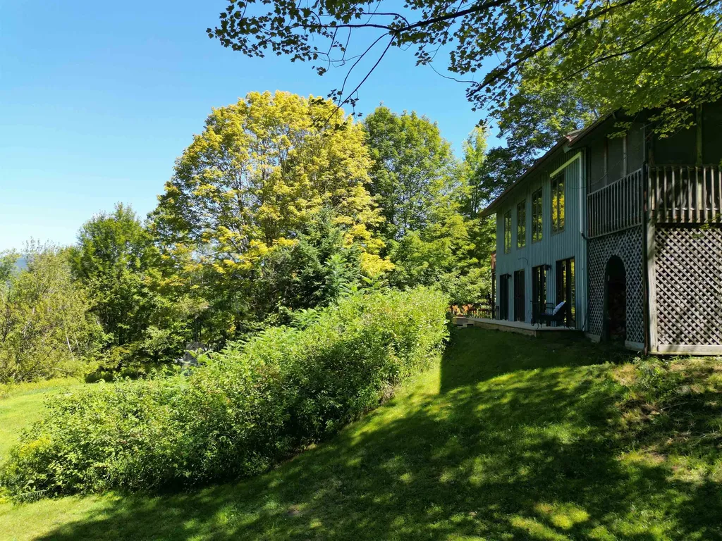 132 Stonefence Road Richmond VT 05477