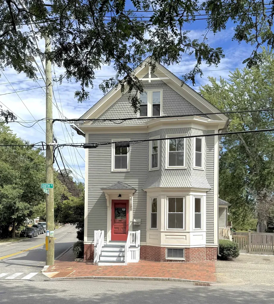 210 South Street Portsmouth NH 03801