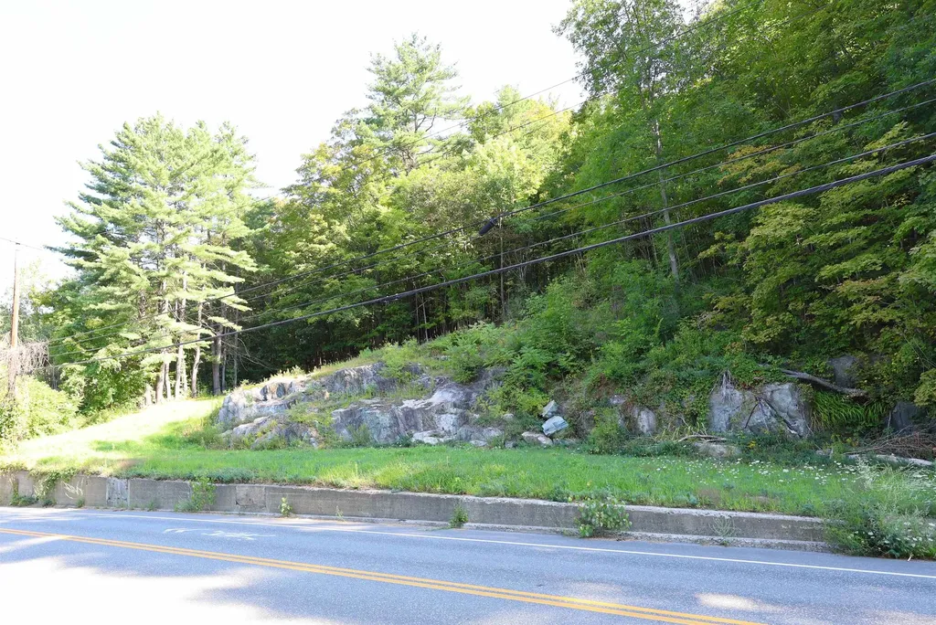 1015 Maple Street Hartford VT 05001