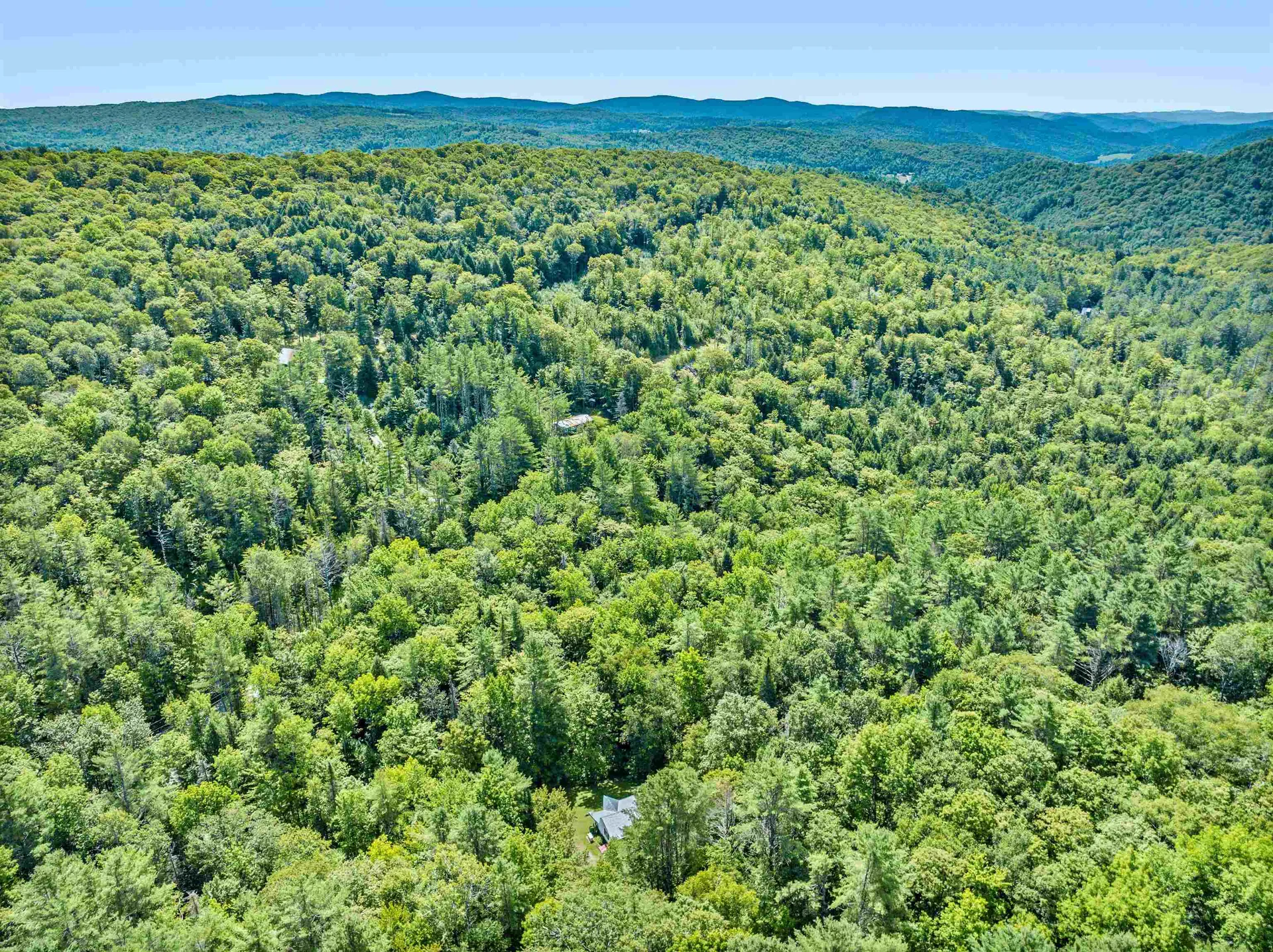 25 Bear Hoot Hollow Washington VT 05675
