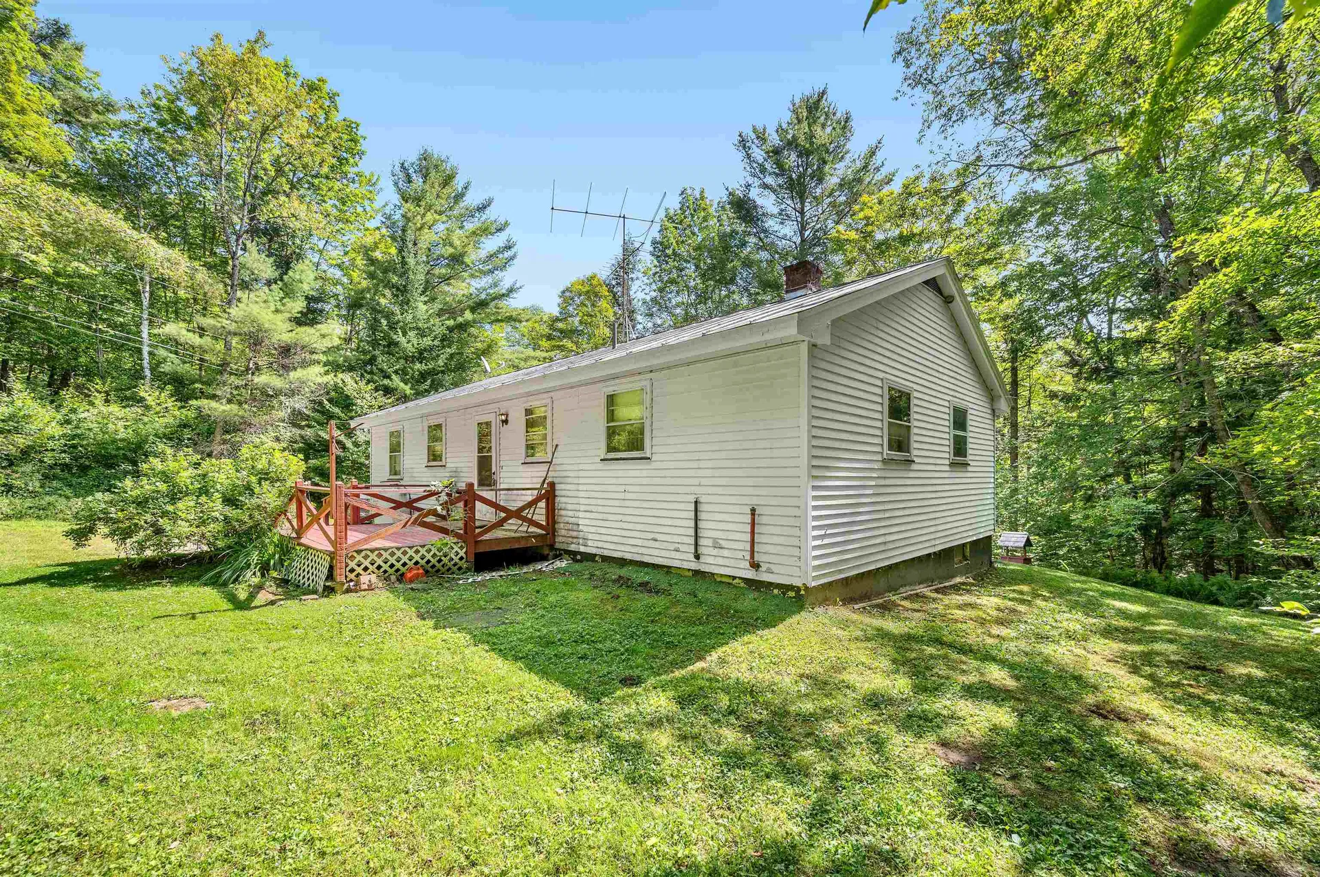 25 Bear Hoot Hollow Washington VT 05675