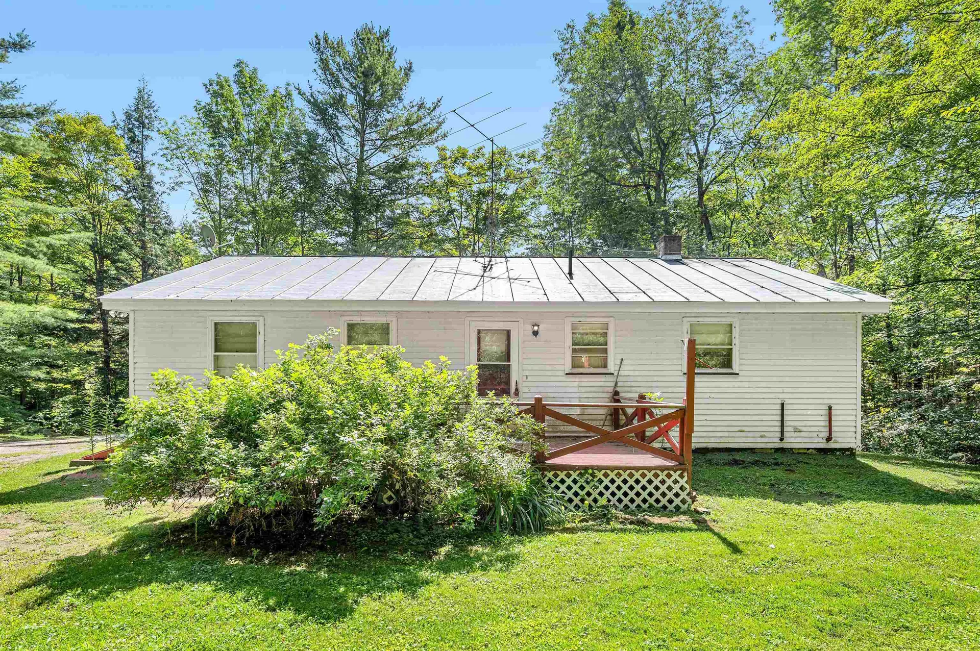 25 Bear Hoot Hollow Washington VT 05675