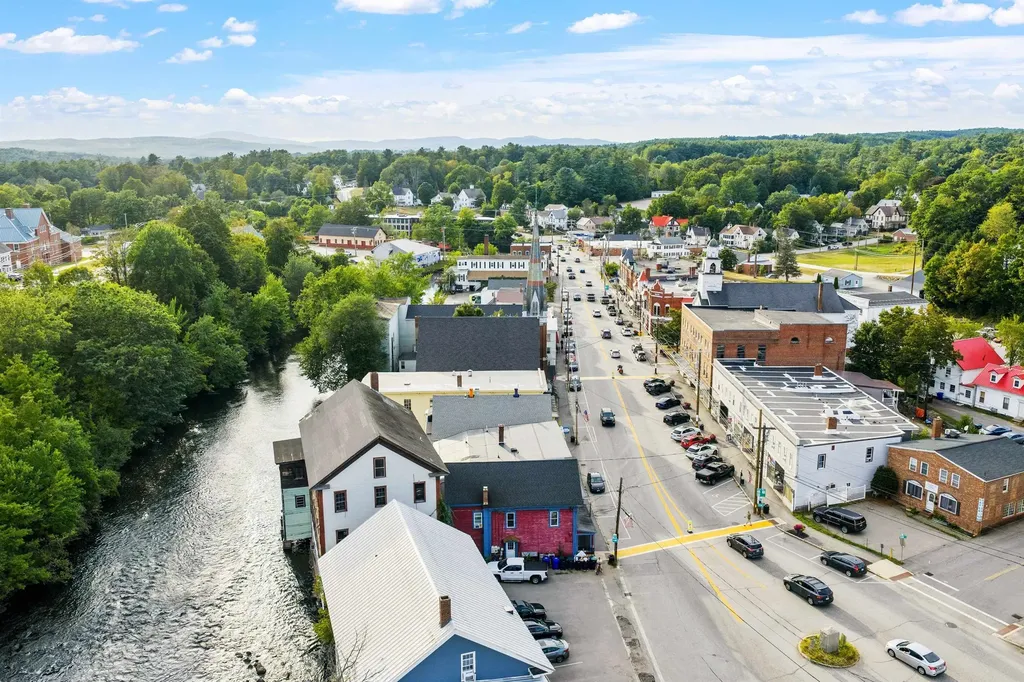 260 Main Street Tilton NH 03276