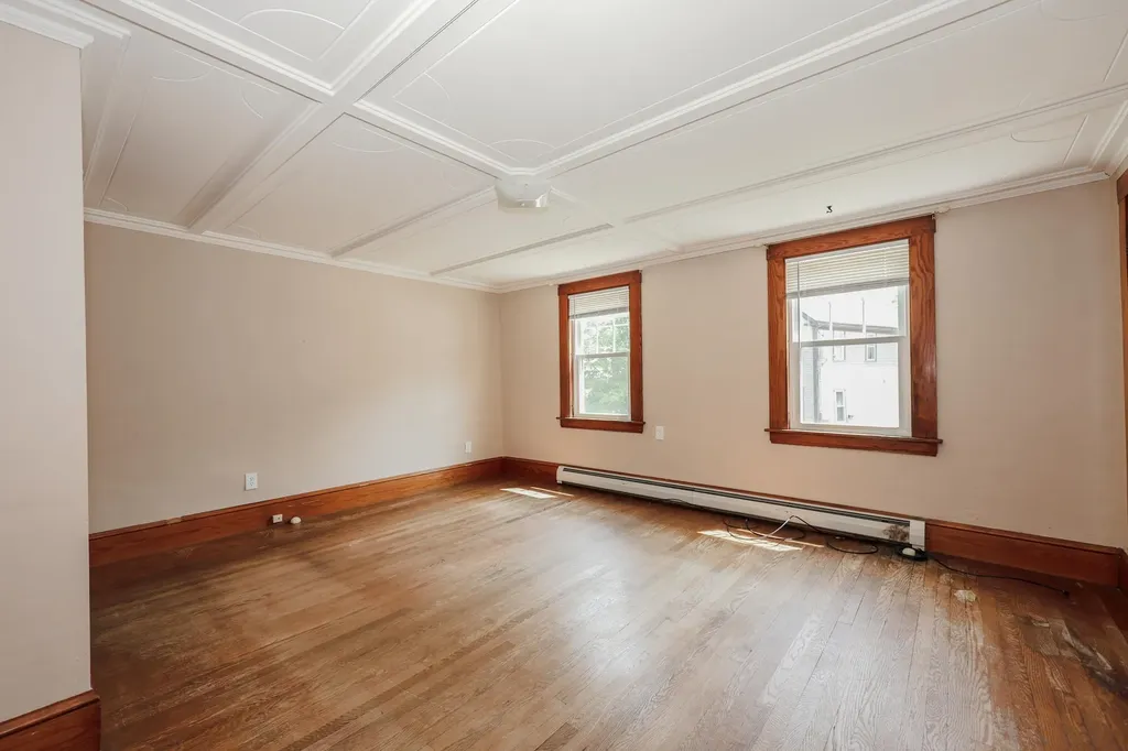 11 Linden Street Somersworth NH 03878