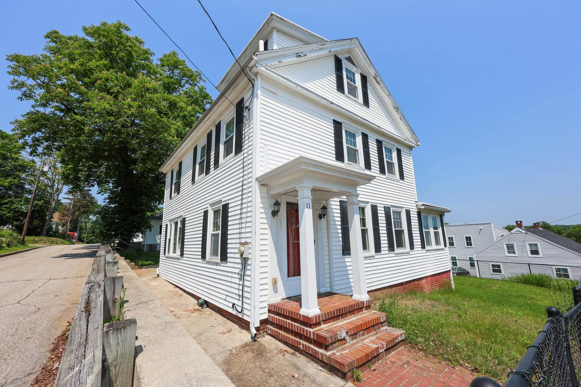 11 Linden Street Somersworth NH 03878