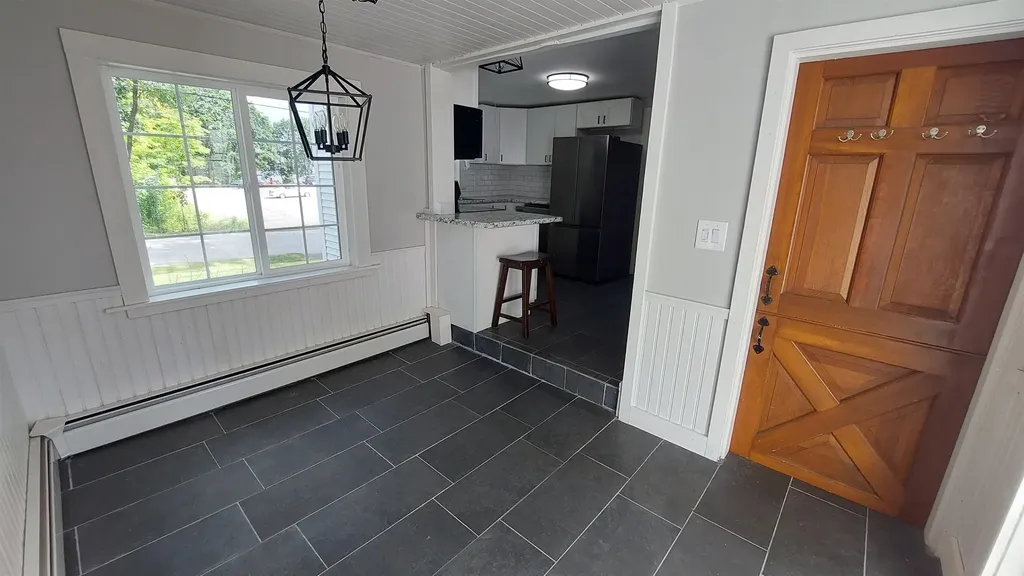 1 Cummings Street Plymouth NH 03264