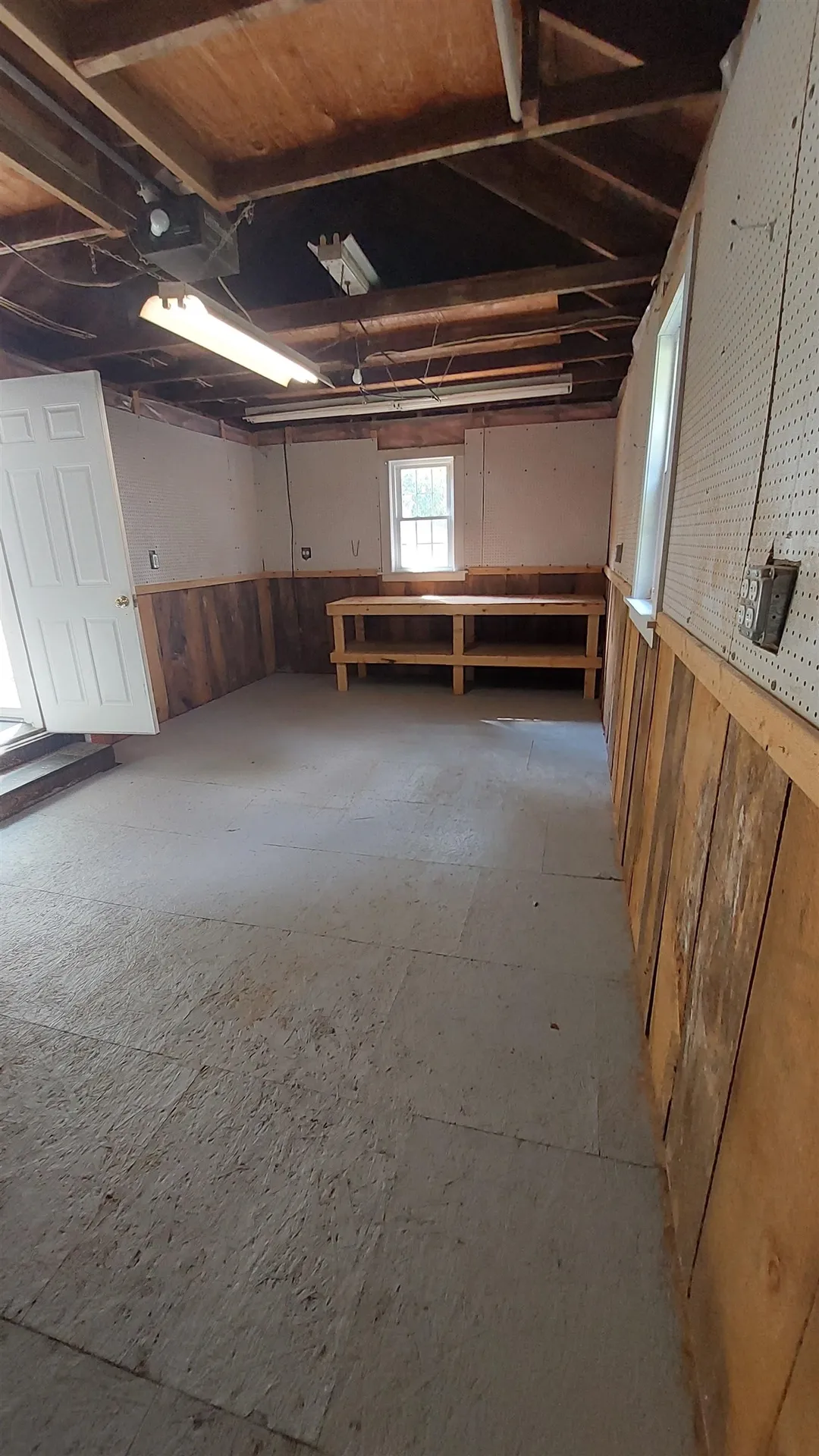 1 Cummings Street Plymouth NH 03264